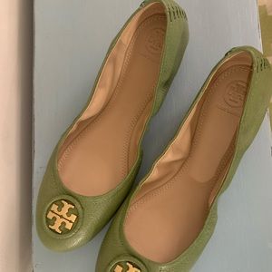 Tory Burch Travel Flats - green size 10